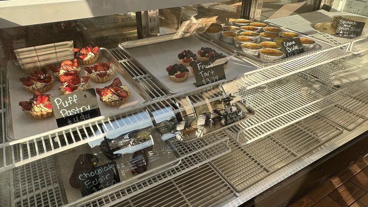 Middle Eastern Bakery bakes